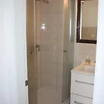 House Of 98 M² With Three Bedrooms, Two Bathrooms 度假居 沃迪切
