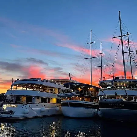 度假居 House Of 98 M² With Three Bedrooms, Two Bathrooms *