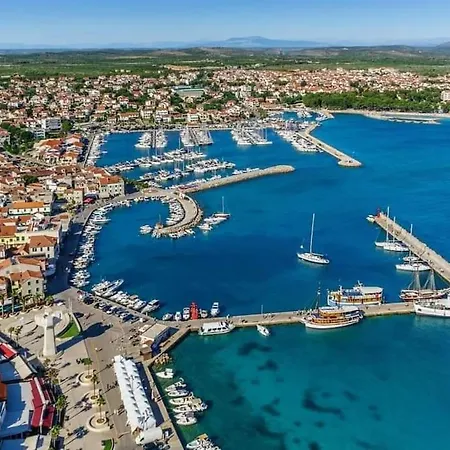 度假居 House Of 98 M² With Three Bedrooms, Two Bathrooms 沃迪切