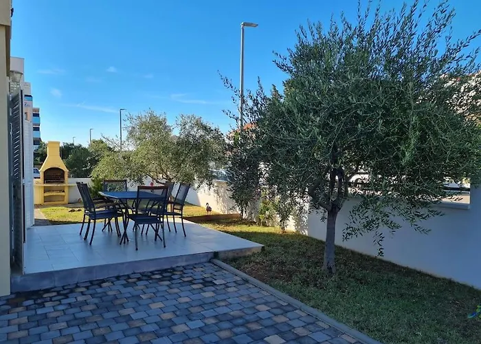 Casa vacanze House Of 98 M² With Three Bedrooms, Two Bathrooms *