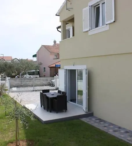 House Of 98 M² With Three Bedrooms, Two Bathrooms Casa vacanze