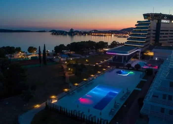 House Of 98 M² With Three Bedrooms, Two Bathrooms